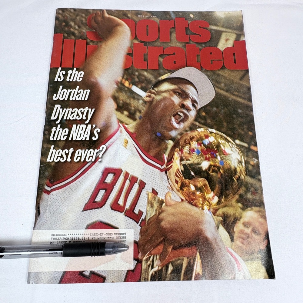 Sports Illustrated June 23 1997 Michael Jordan Chicago Bulls NBA Dynasty Cover